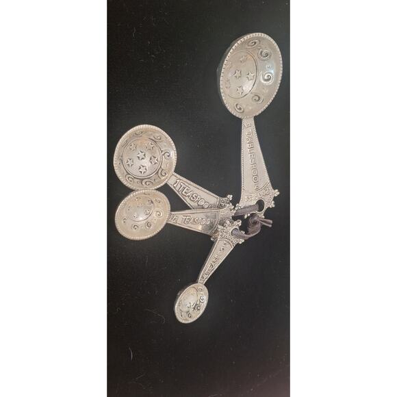 Ganz Princess Pewter Measuring Spoons Set- Stars & Crowns- Vintage Kitchen Decor - Picture 3 of 8